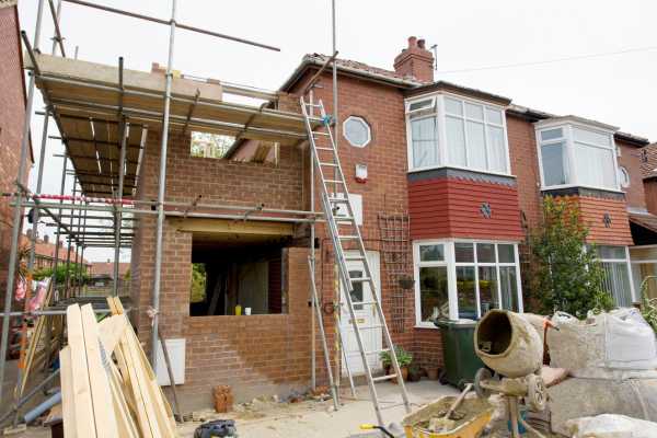 How Do Construction Methods Affect Party Wall Requirements? A Homeowner’s Guide 4 Frequently Asked Questions Guildford